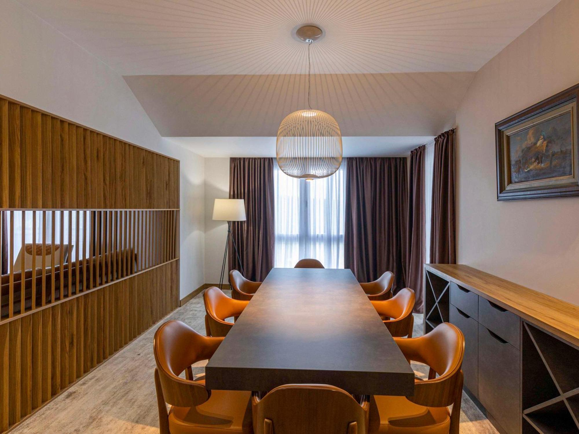 Movenpick Resort And Spa Fruske Terme Vrdnik Bagian luar foto